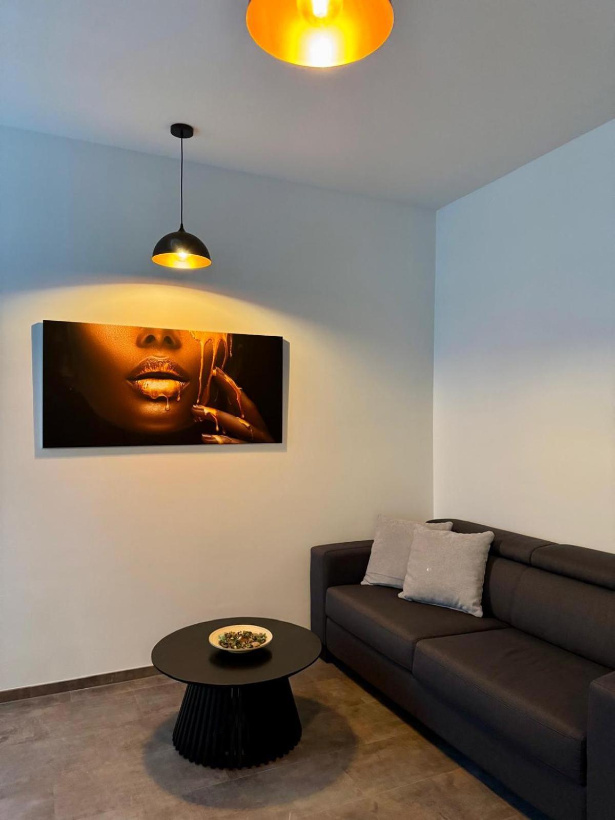 Pearl Bee Deluxe Suites Plzeň Dış mekan fotoğraf
