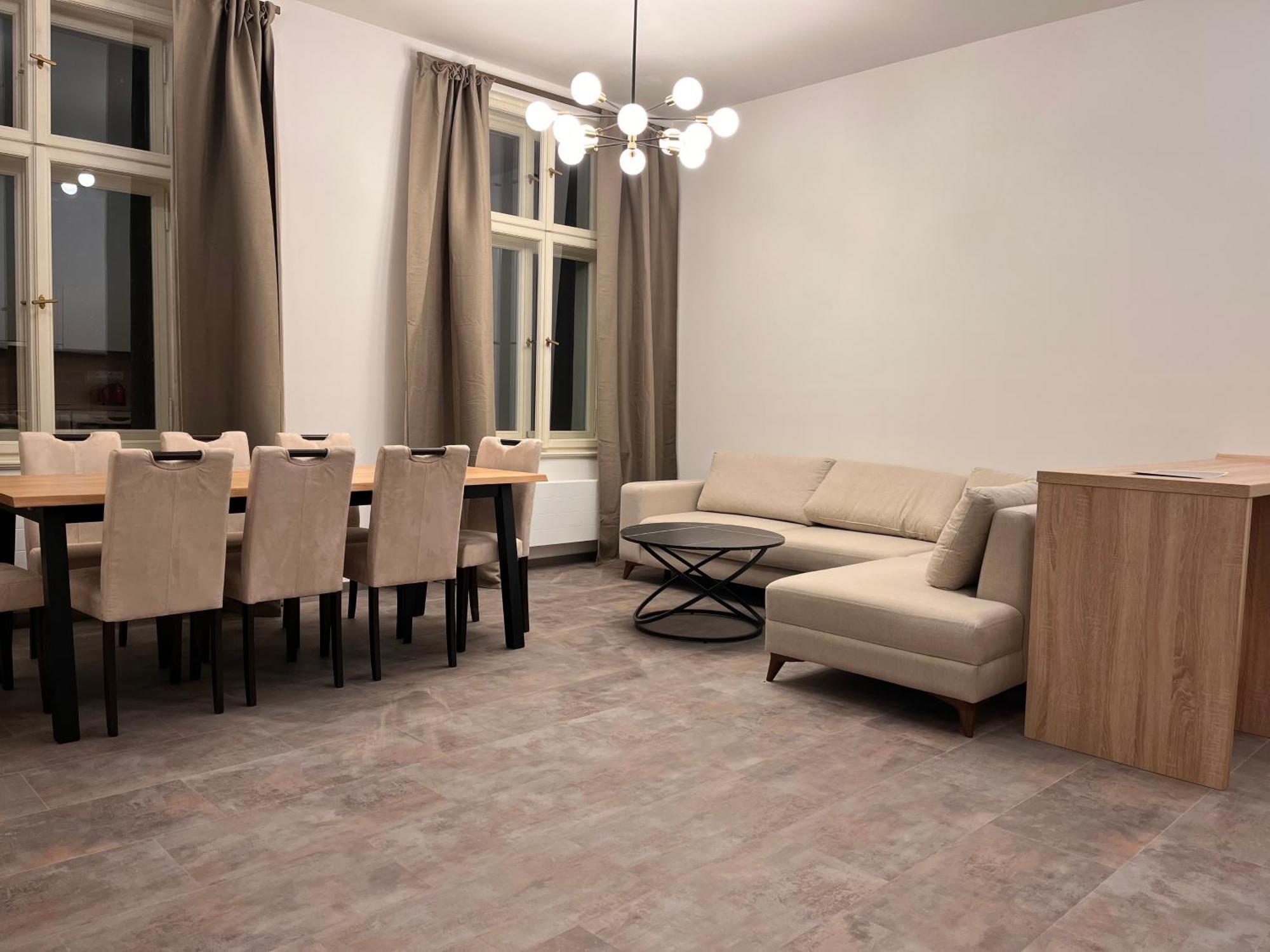 Pearl Bee Deluxe Suites Plzeň Dış mekan fotoğraf