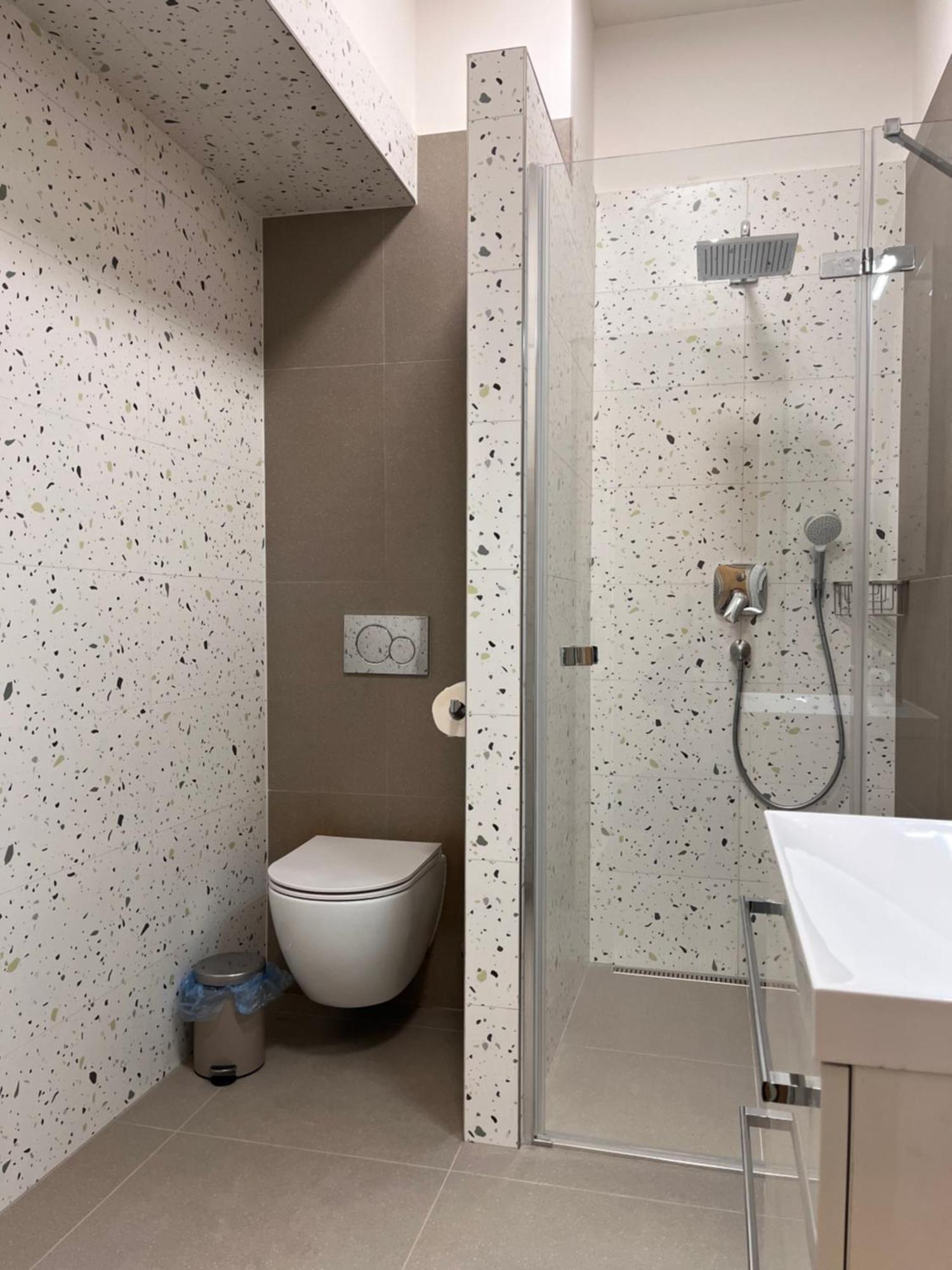 Pearl Bee Deluxe Suites Plzeň Dış mekan fotoğraf